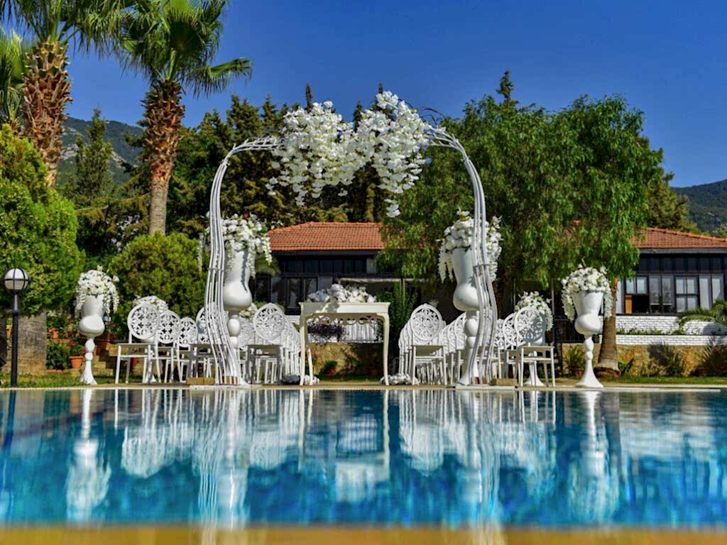 Packages and venues, carrington-suites-weddings-3