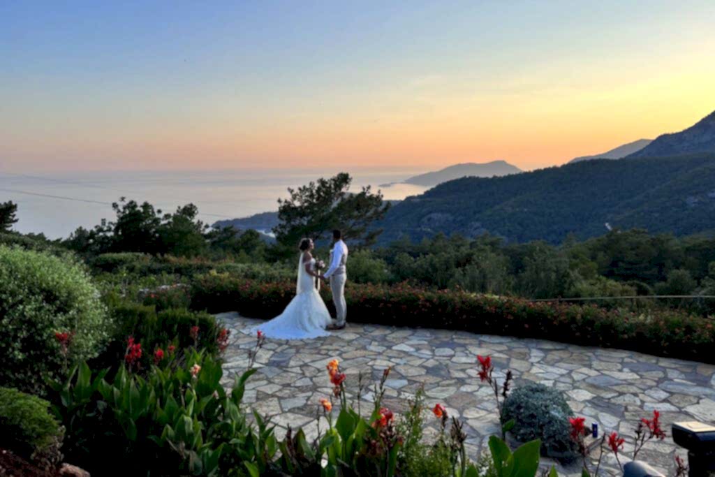 montana-pine-resort-hotel-8