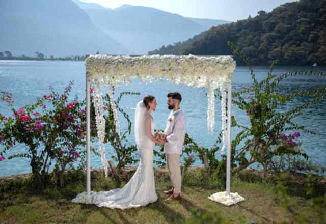 Suncity Oludeniz, Mount Babadag