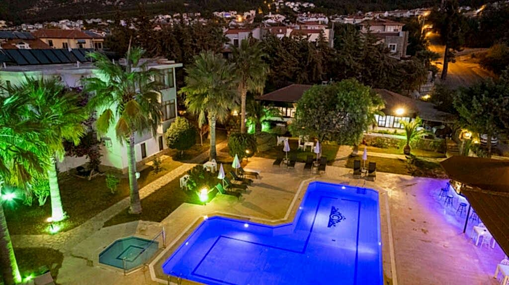 carringtonsuites-gall-1